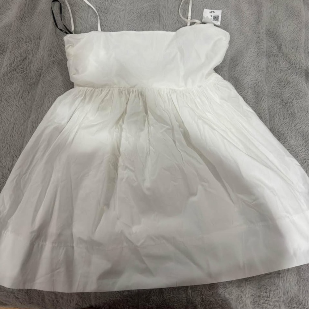 Forever 21 White Spaghetti Strap Sundress
